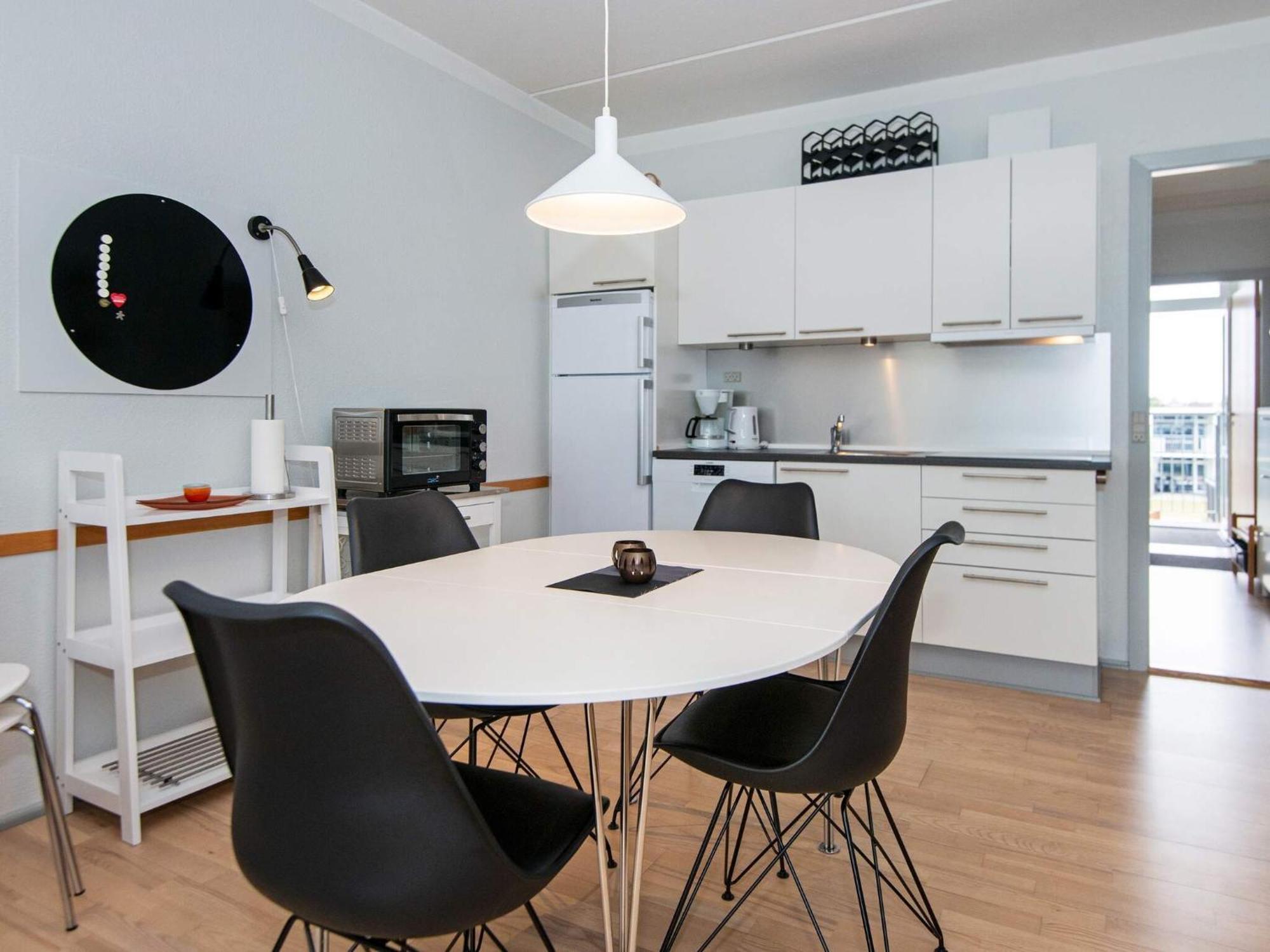 4 Person Holiday Home On A Holiday Park In Glesborg エクステリア 写真